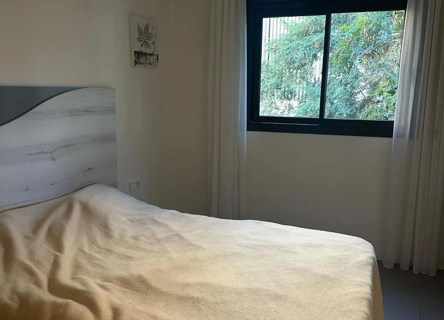 Wall Street Apartments Malaga