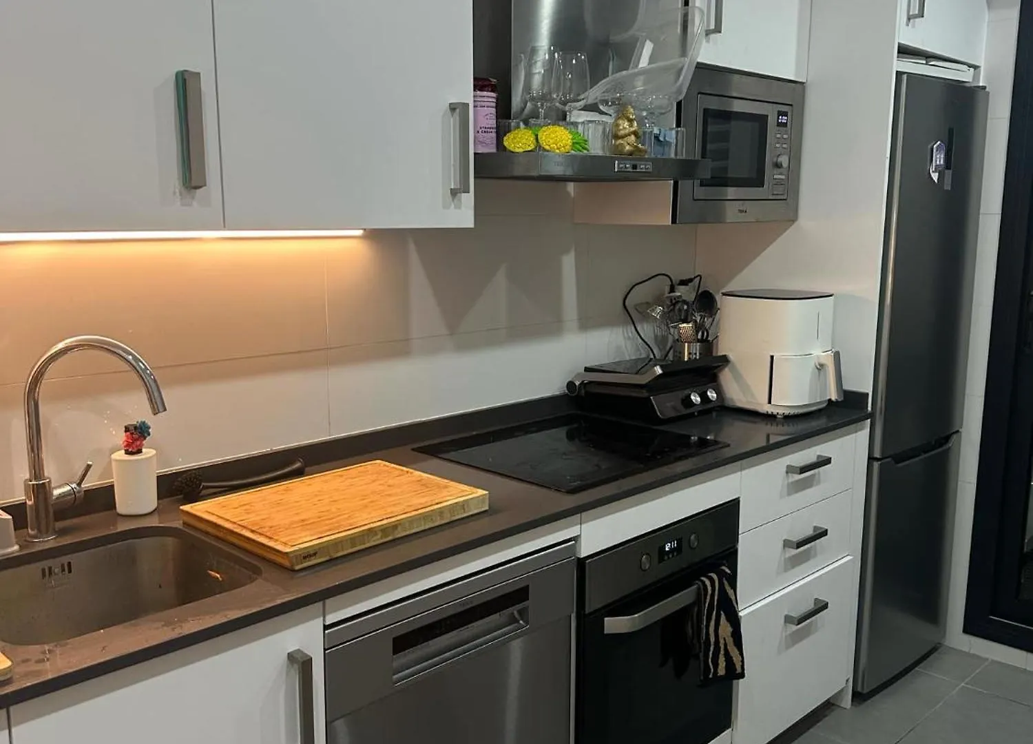 Wall Street Apartments Malaga